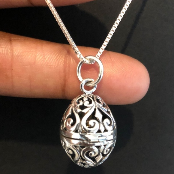 Sterling Silver Filigree Egg  Locket Necklace - Picture 1 of 8